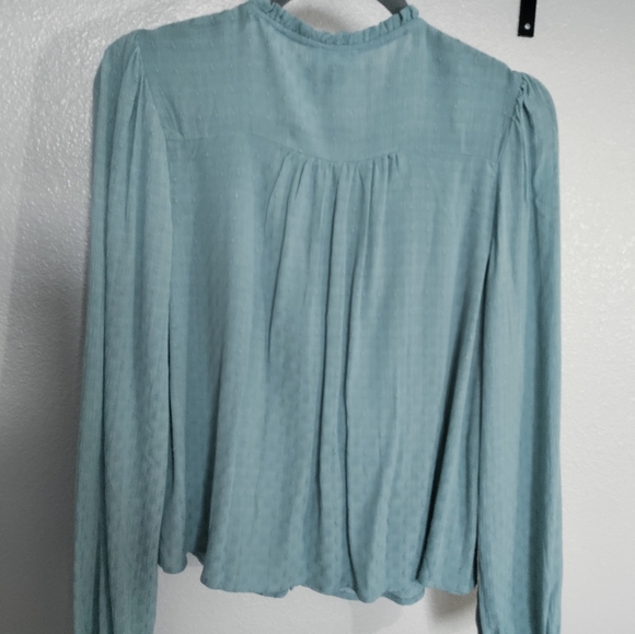 Small blouse - Picture 4 of 5